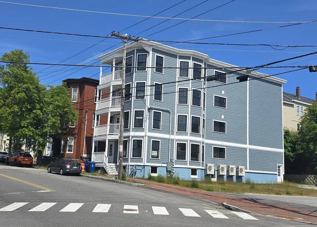 $699,900 | 106 Cumberland Avenue, Unit 201, Portland, ME 04101
