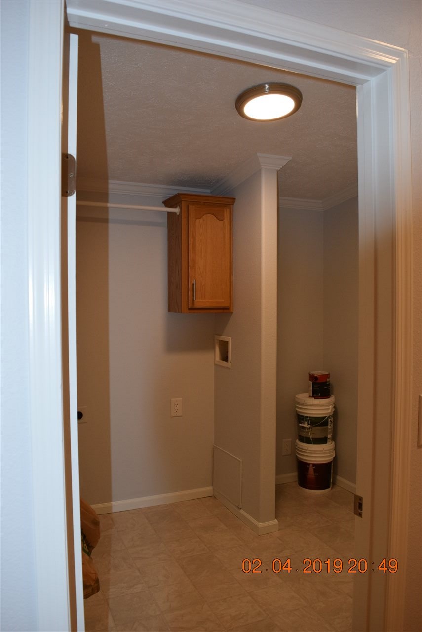 318 South Redlands Road Grand Junction, CO 81507 - Photo 15 of 17 Gallery Image 15