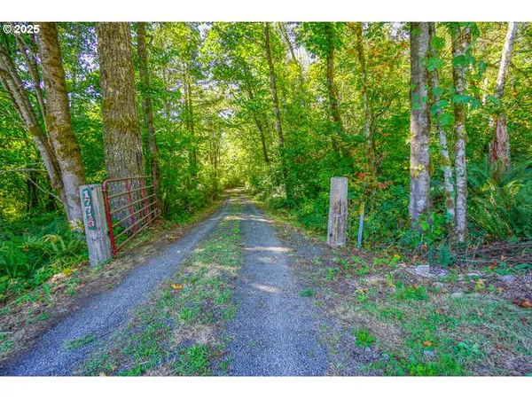 $1,399,000 | 17719 Northeast Manning Circle, Amboy, WA 98601