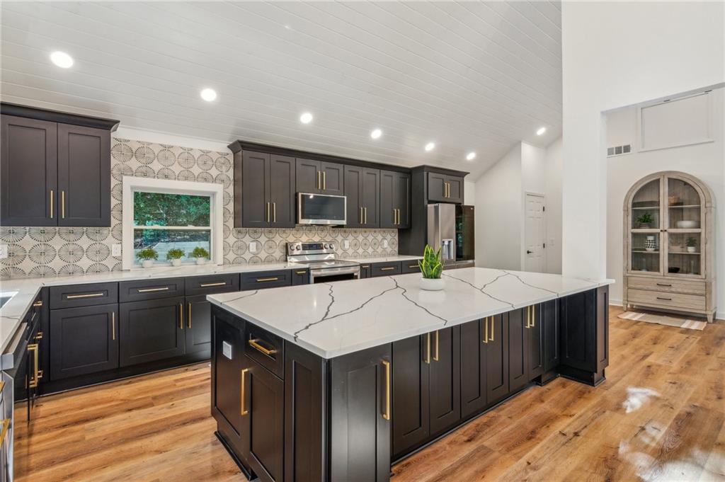 626 Petit Ridge Drive Big Canoe, GA 30143 - Photo 16 of 42