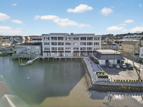 $2,275,000 | 22 West Main Street, Unit 11, Groton, CT 06355