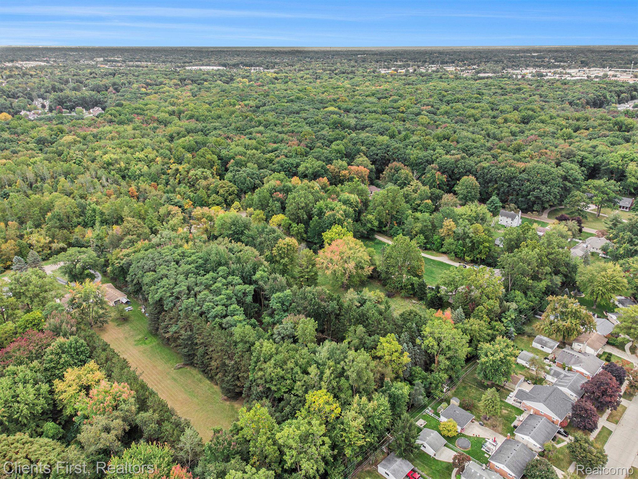 7655 Koppernick Road Canton, MI 48187 - Photo 4 of 15