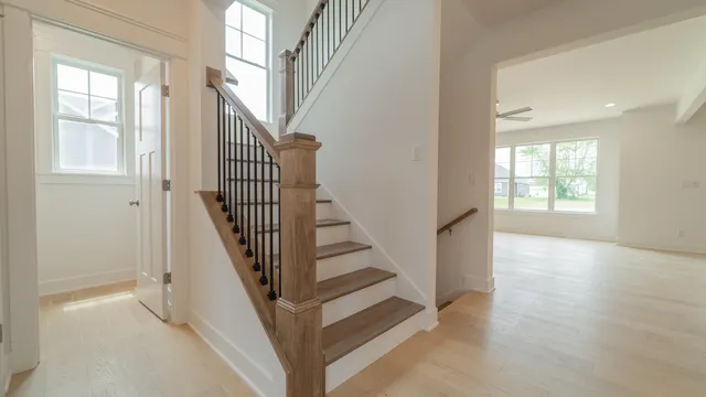 $929,900 | 4805 Princess Drive, Valparaiso, IN 46383