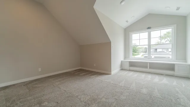 $929,900 | 4805 Princess Drive, Valparaiso, IN 46383