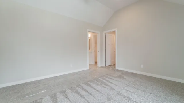 $929,900 | 4805 Princess Drive, Valparaiso, IN 46383