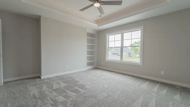 $929,900 | 4805 Princess Drive, Valparaiso, IN 46383