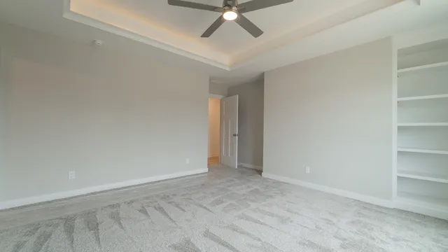 $929,900 | 4805 Princess Drive, Valparaiso, IN 46383