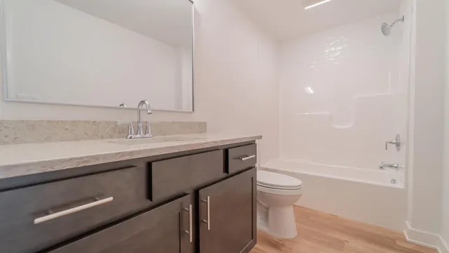 $929,900 | 4805 Princess Drive, Valparaiso, IN 46383