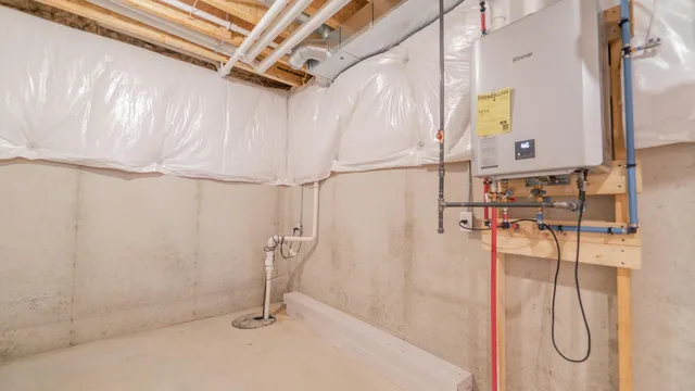 $929,900 | 4805 Princess Drive, Valparaiso, IN 46383