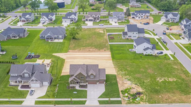 $929,900 | 4805 Princess Drive, Valparaiso, IN 46383