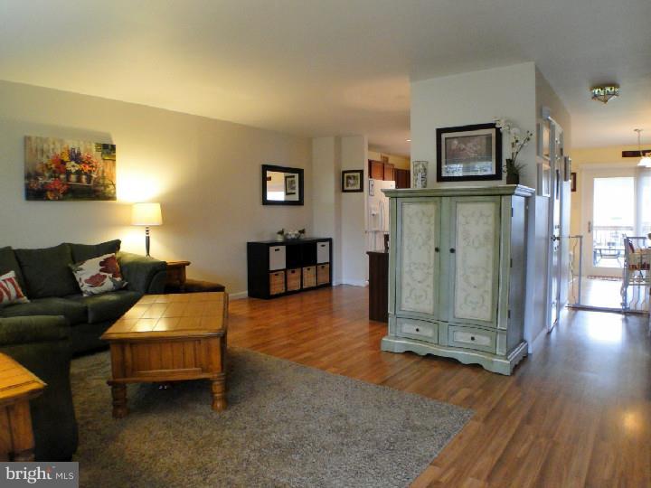 505 Ward Road Brookhaven, PA 19015 - Photo 2 of 25 Living Room