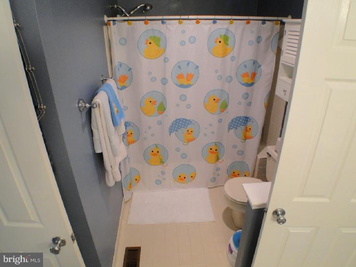 505 Ward Road Brookhaven, PA 19015 - Photo 16 of 25 Bathroom