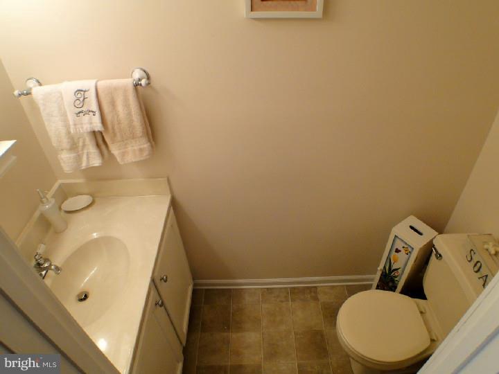 505 Ward Road Brookhaven, PA 19015 - Photo 7 of 25 Half Bath
