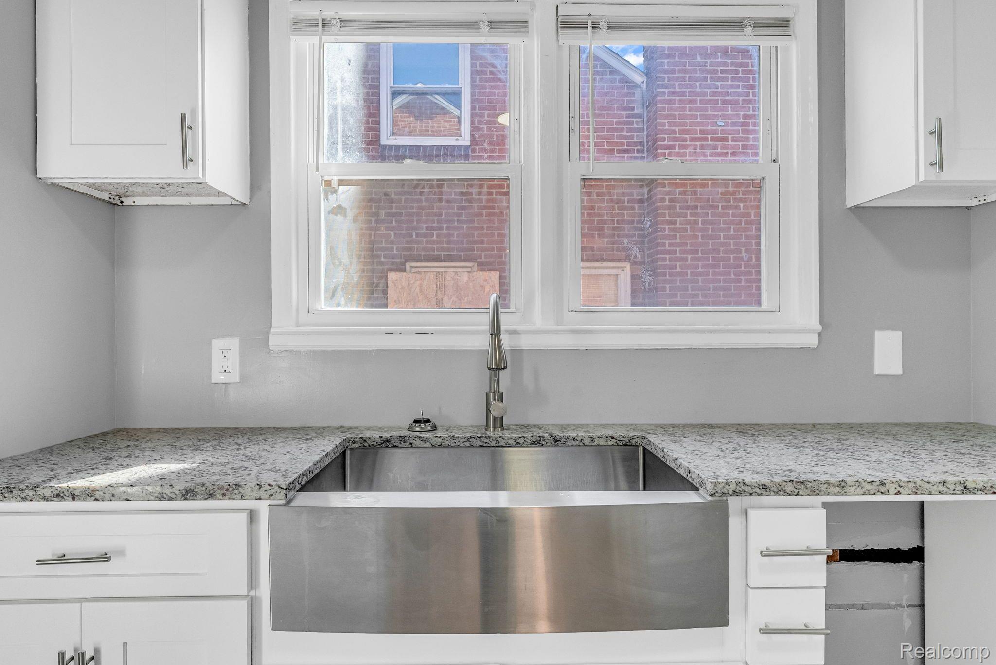 4718 Cadieux Road Detroit, MI 48224 - Photo 16 of 28 Gallery Image 16