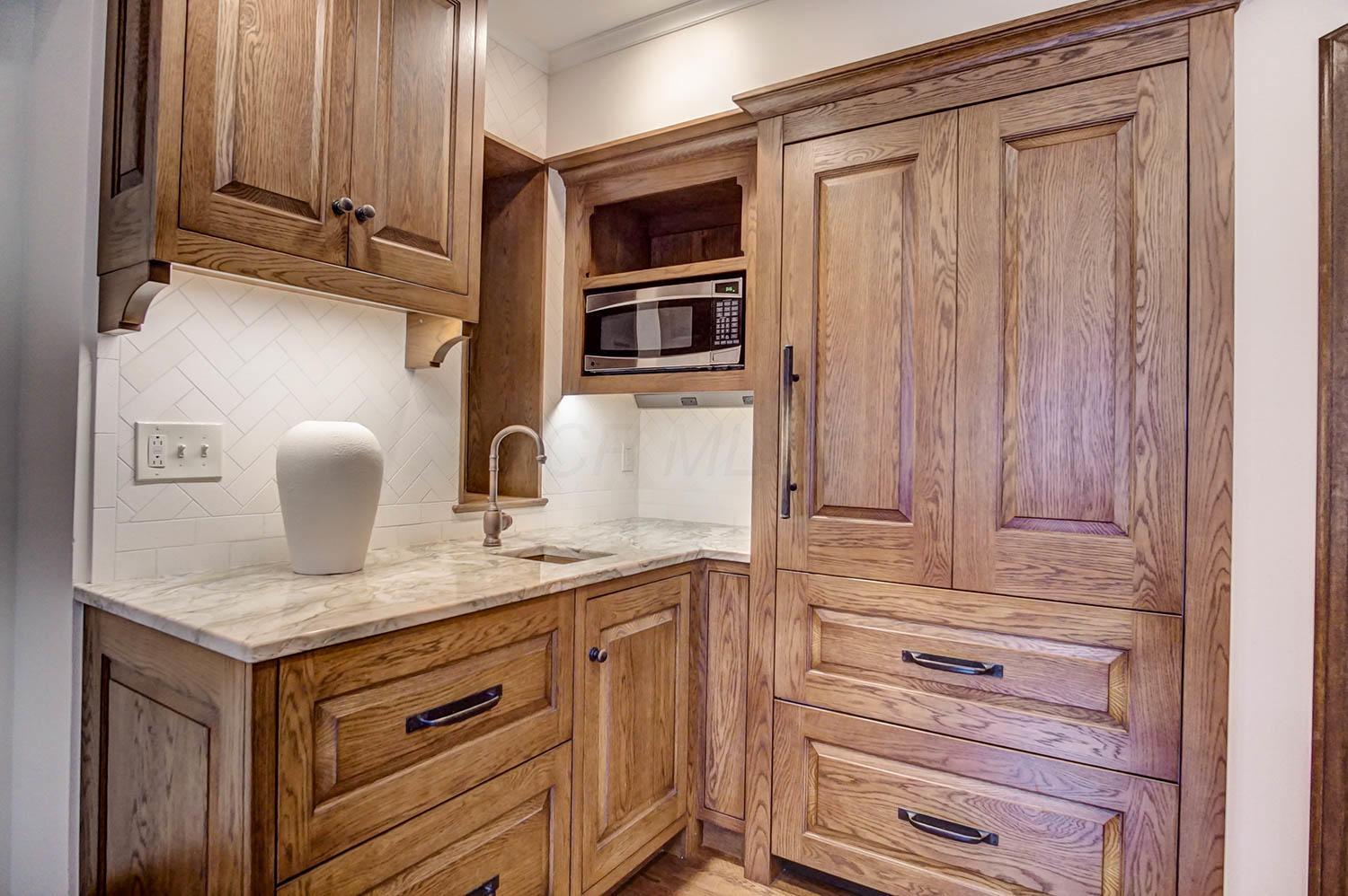 2297 Fairfax Road Columbus, OH 43221 - Photo 15 of 40