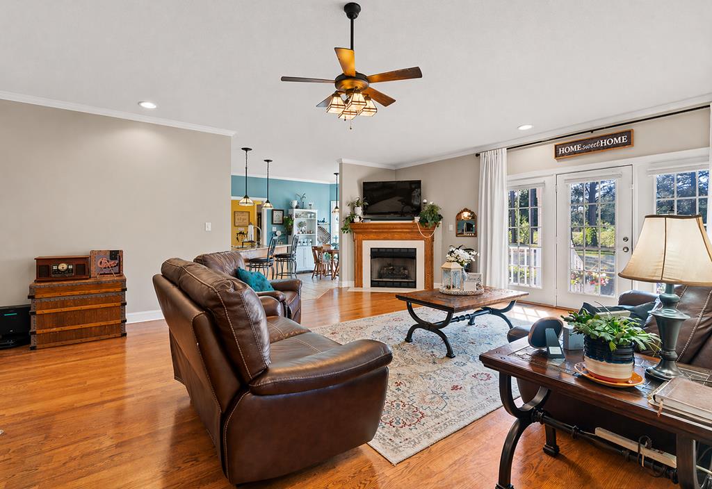 317 Green Oaks Road Greenwood, SC 29649 - Photo 6 of 22