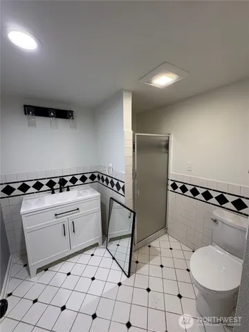 $3,250 | 838 Northwest 54th Street, Seattle, WA 98107