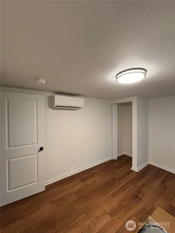 $3,250 | 838 Northwest 54th Street, Seattle, WA 98107