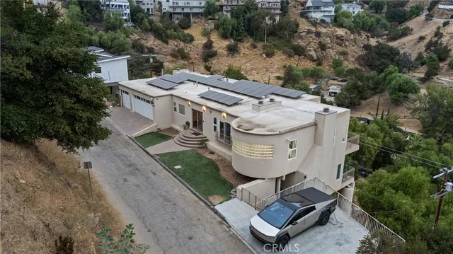 $1,159,000 | 8350 Hillcroft Drive, West Hills, CA 91304