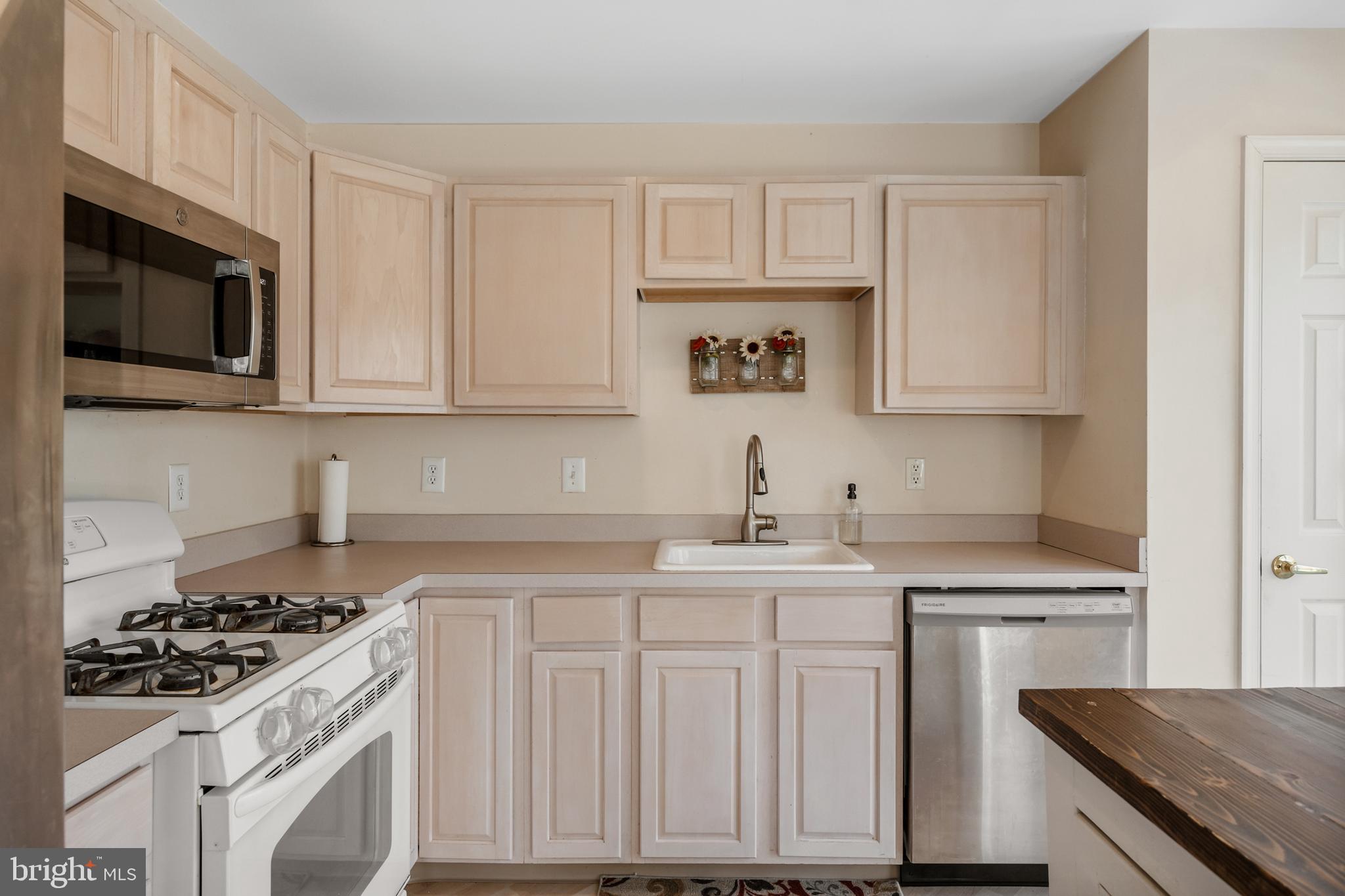 37 Jessica Court Marlton, NJ 08053 - Photo 24 of 49