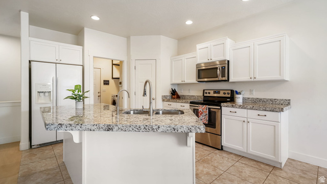 56 North Rue De Matth Vineyard, UT 84059 - Photo 12 of 30