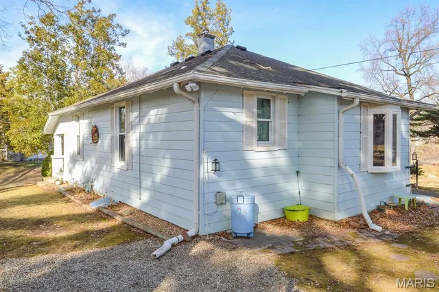 $1,000 | 516 South 16th Street, Belleville, IL 62220