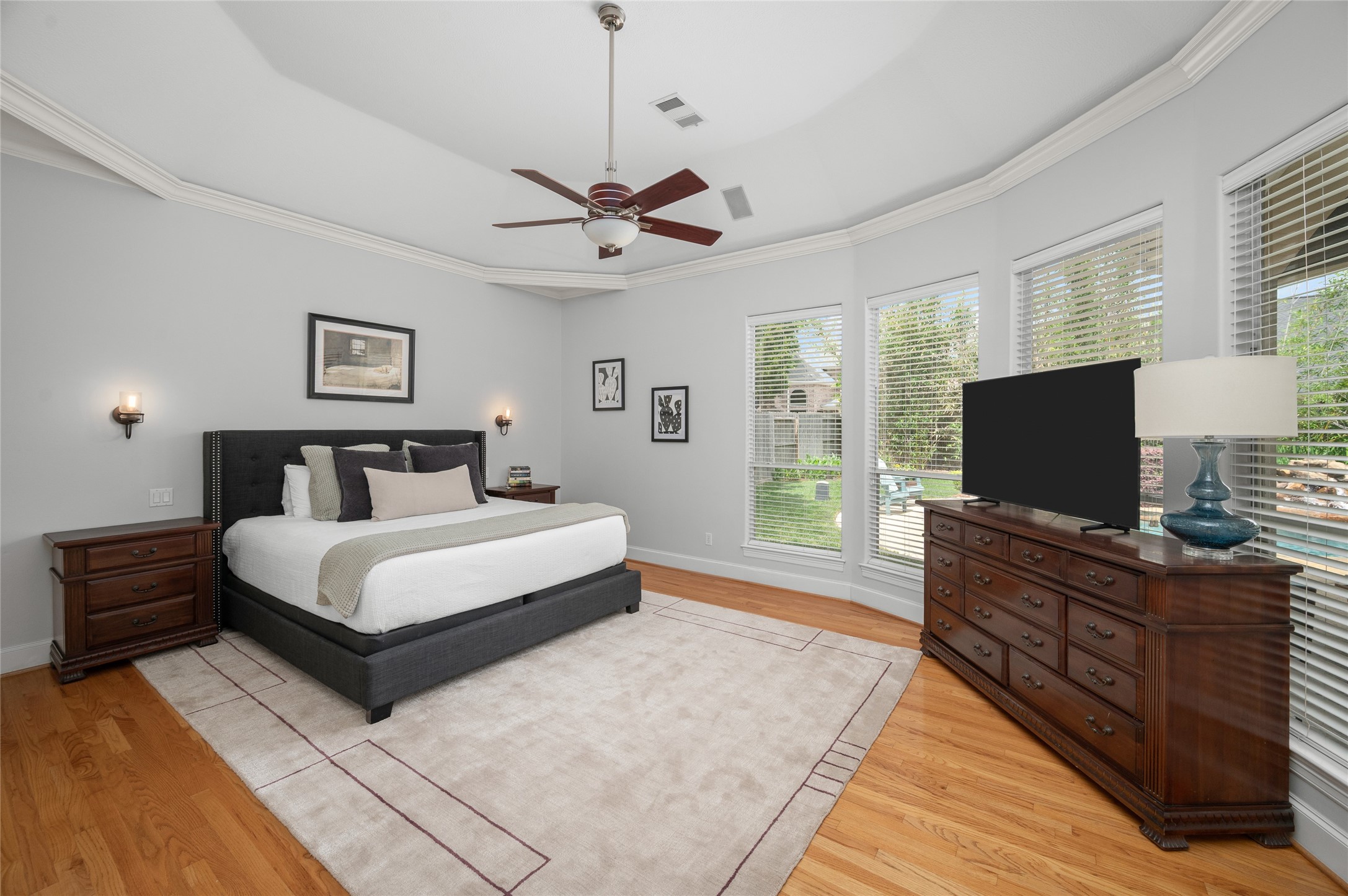 13622 Ashley Run Houston, TX 77077 - Photo 15 of 39 High ceilings and views to the outdoors