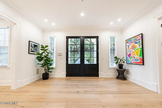 $5,749,000 | 508 West Stafford Road, Thousand Oaks, CA 91361