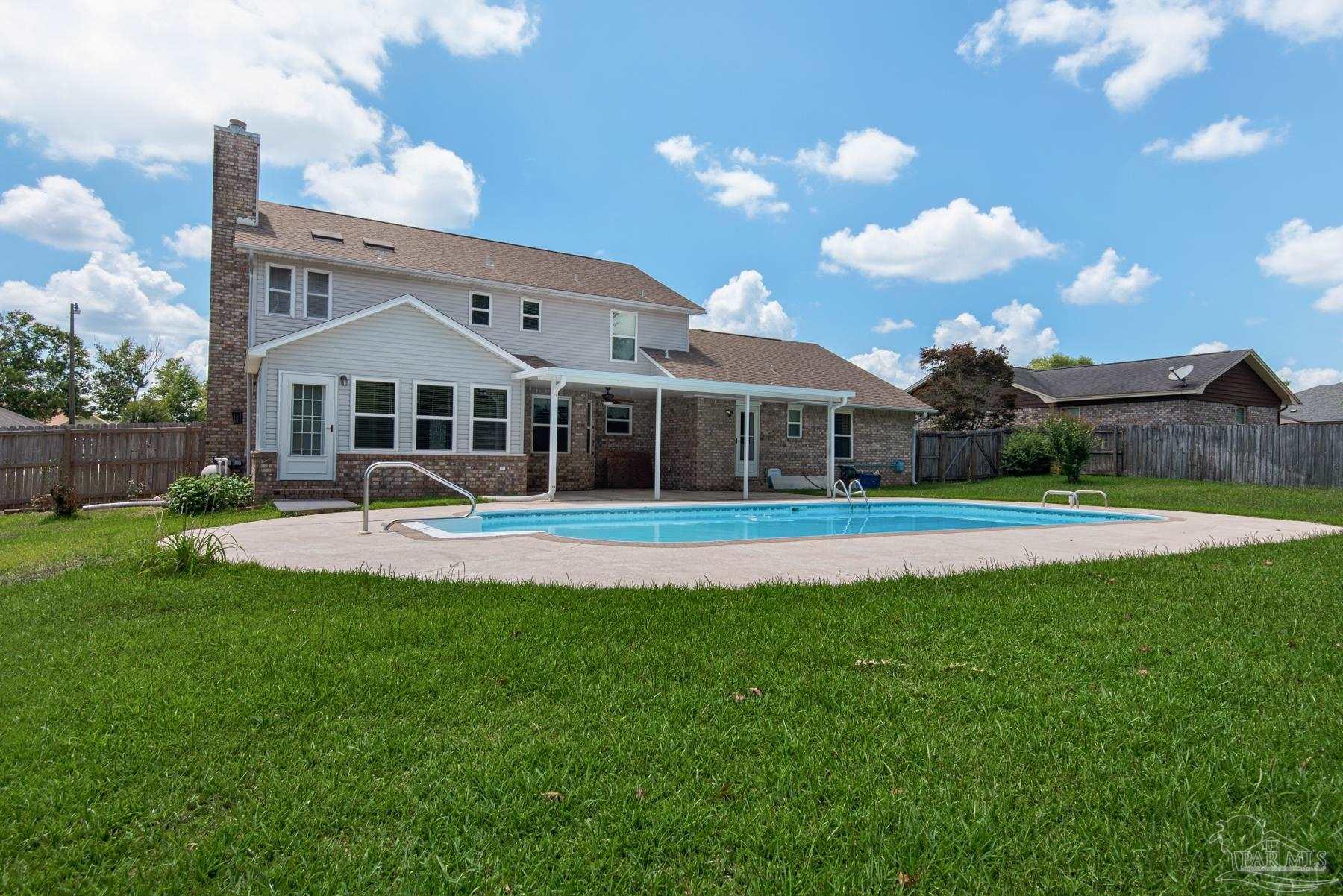 3277 Copper Ridge Circle Cantonment, FL 32533 - Photo 2 of 31 Gallery Image 2