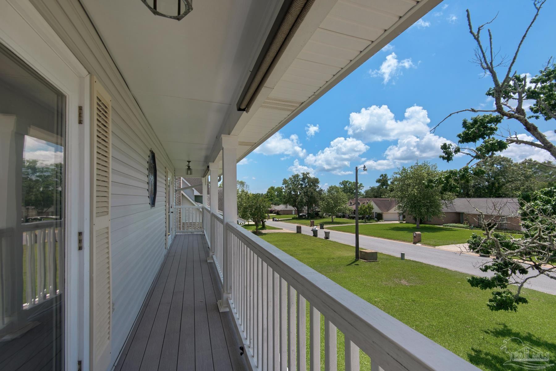 3277 Copper Ridge Circle Cantonment, FL 32533 - Photo 3 of 31 Gallery Image 3