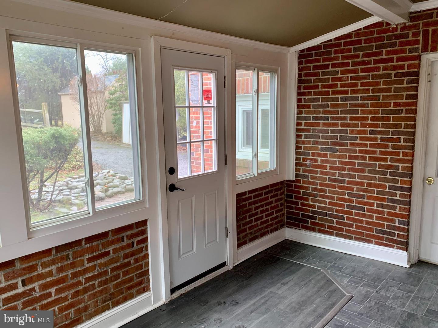 30 Upper Ferry Road Ewing, NJ 08628 - Photo 6 of 12 a view of an empty room and window