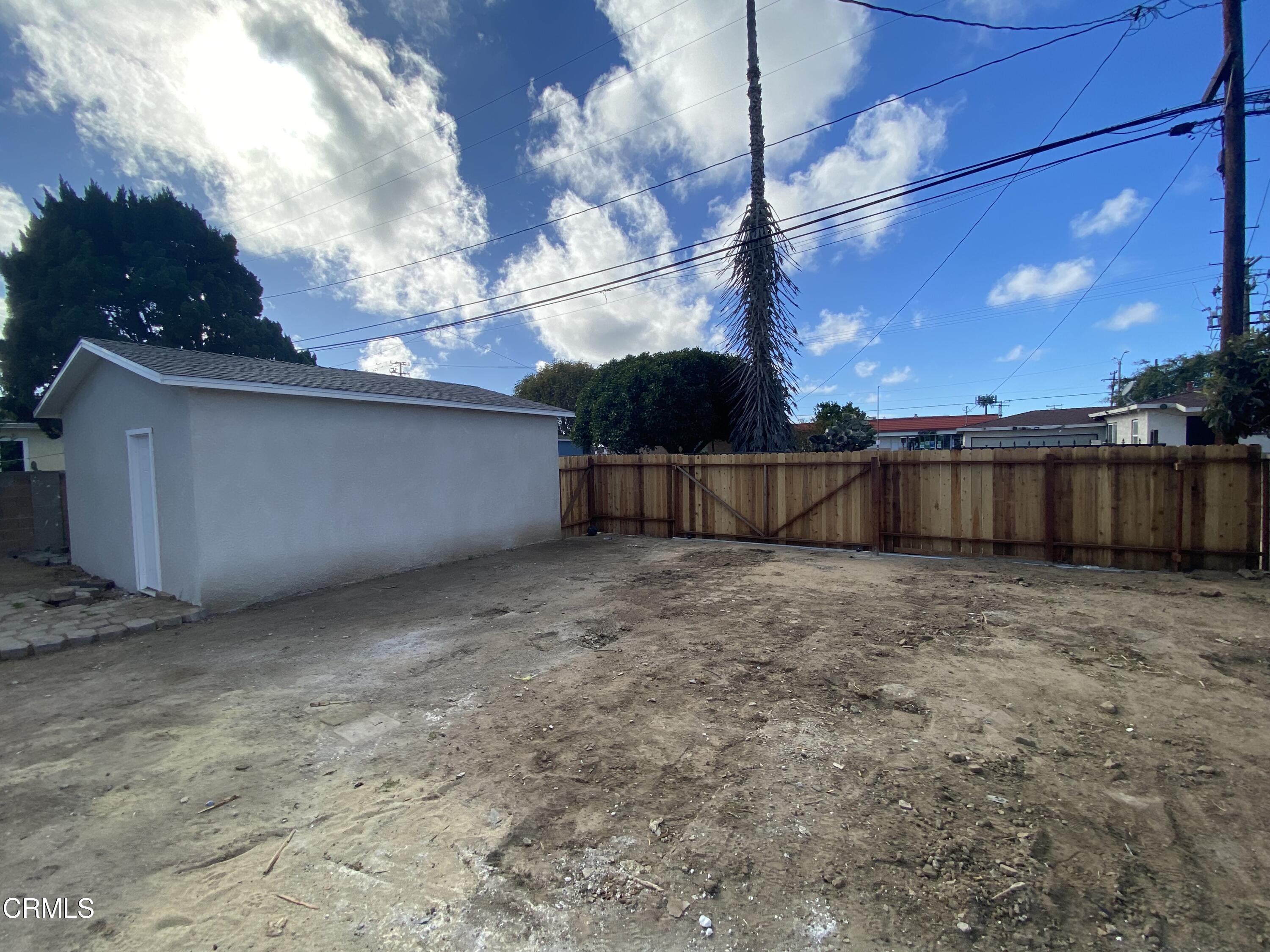 4931 Refsing Place Oxnard, CA 93033 - Photo 8 of 16 a view of a backyard