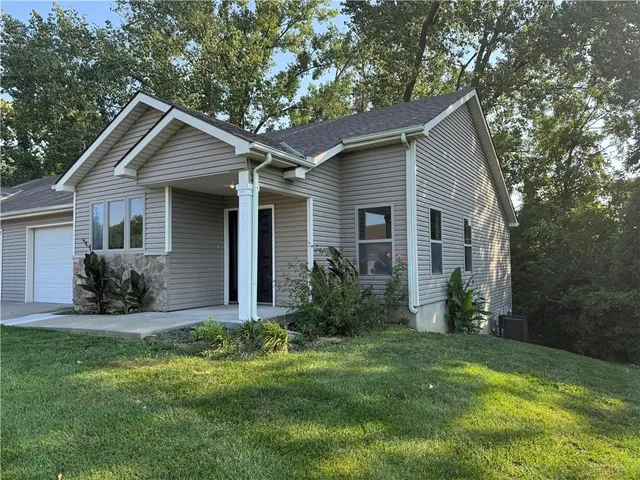 $259,000 | 7806 Troup Avenue, Kansas City, KS 66112