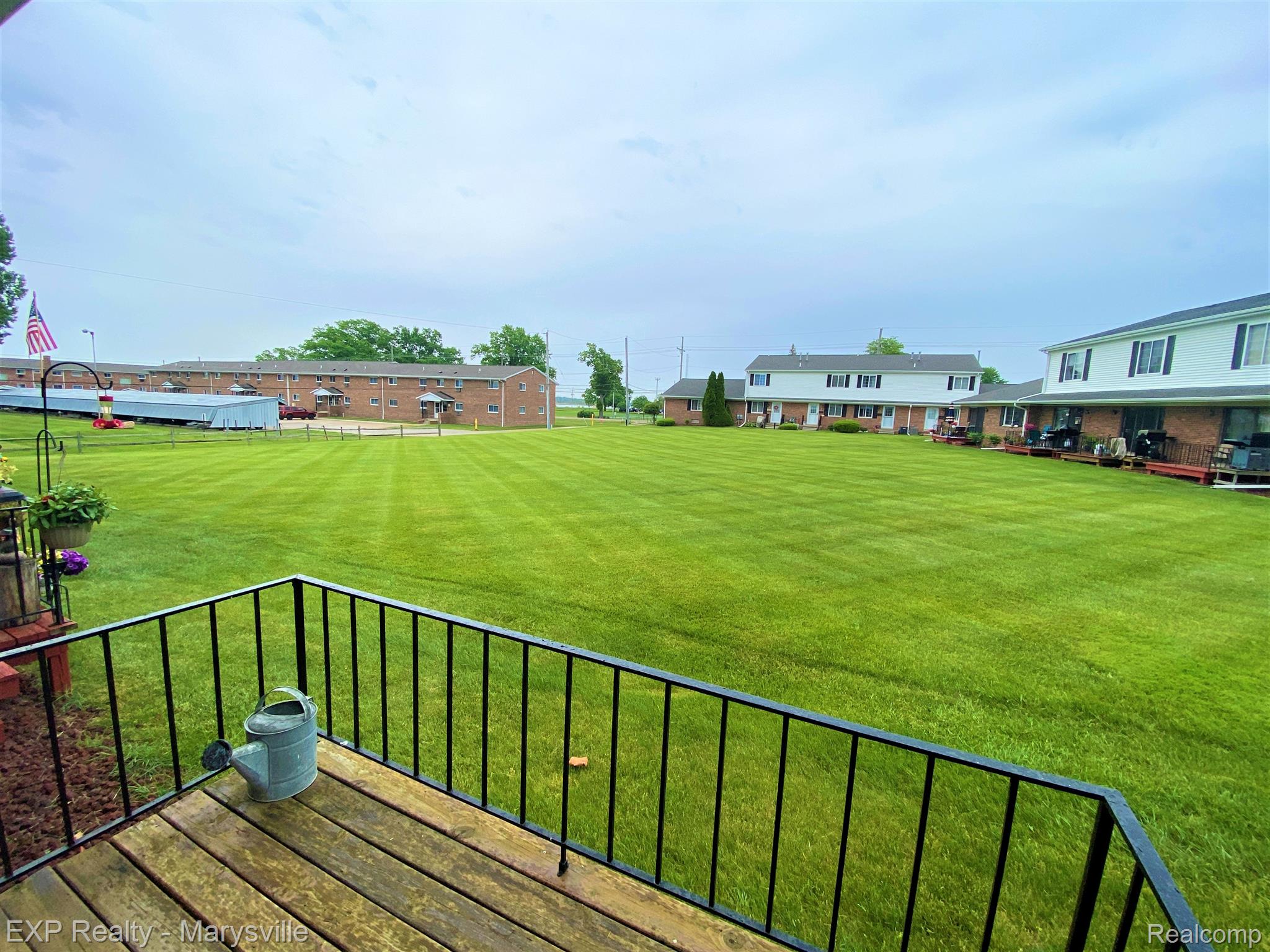 125 Cuttle Road, Unit C17 Marysville, MI 48040 - Photo 4 of 12 Gallery Image 4