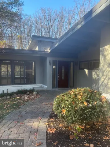 $4,800 | 7425 Dulany Drive, McLean, VA 22101