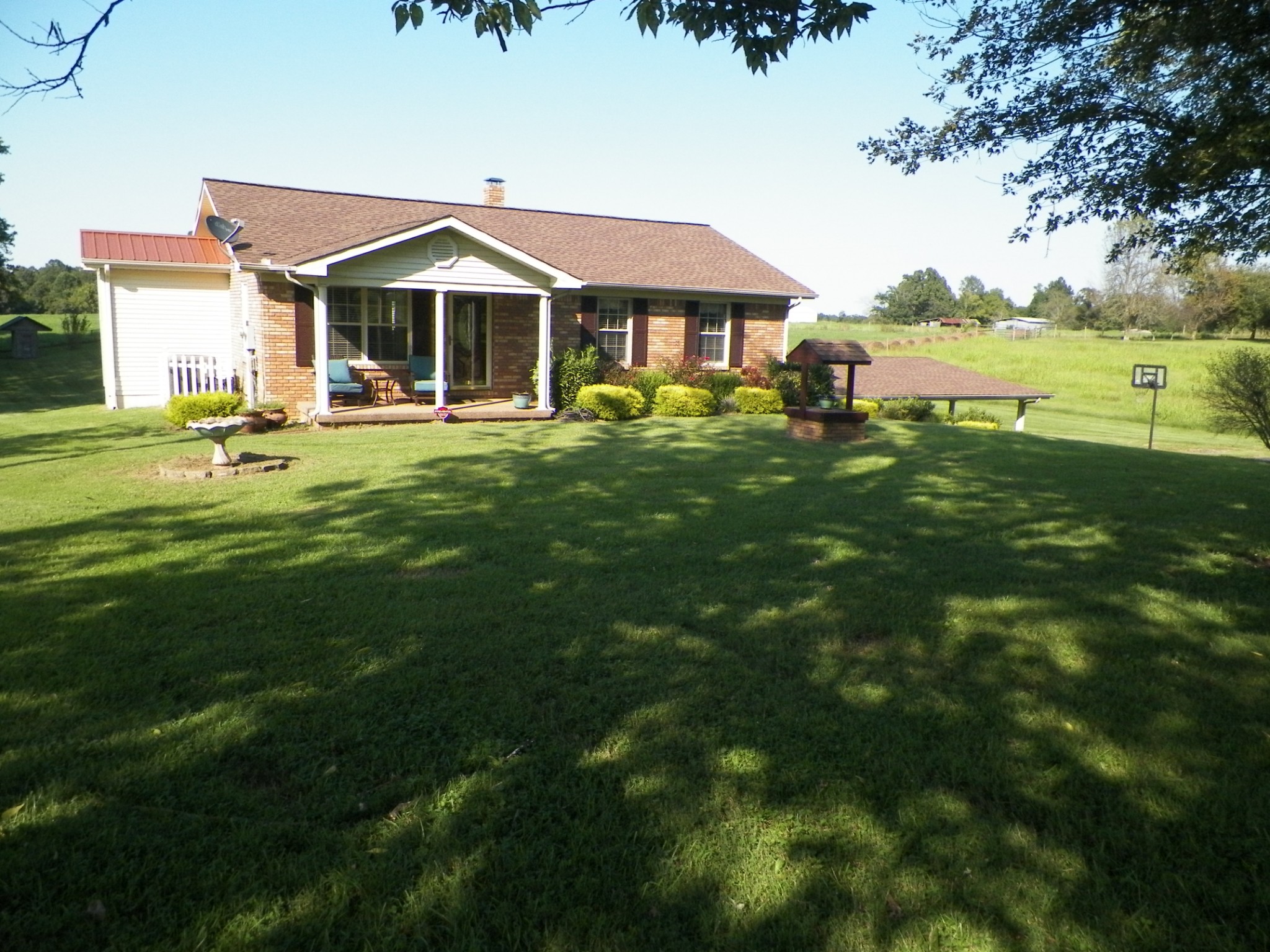801 Coleytown Road Lafayette, TN 37083 - Photo 2 of 28