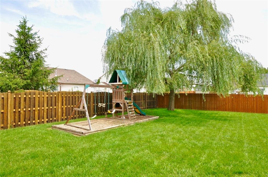 975 Needle Ridge Lane Brownsburg, IN 46112 - Photo 22 of 24