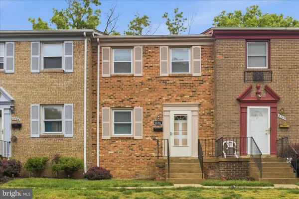 $299,900 | 6536 Beechwood Drive, Unit 19, Temple Hills, MD 20748