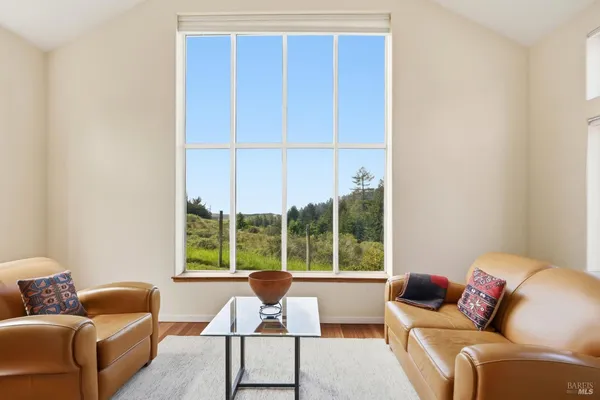 $1,795,000 | 2045 Muniz Ranch Road, Jenner, CA 95450