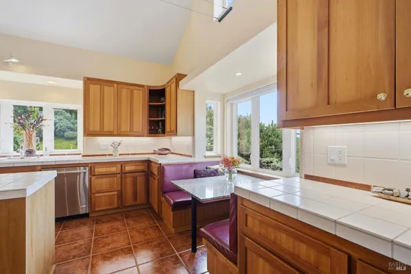 $1,795,000 | 2045 Muniz Ranch Road, Jenner, CA 95450