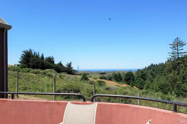 $1,795,000 | 2045 Muniz Ranch Road, Jenner, CA 95450