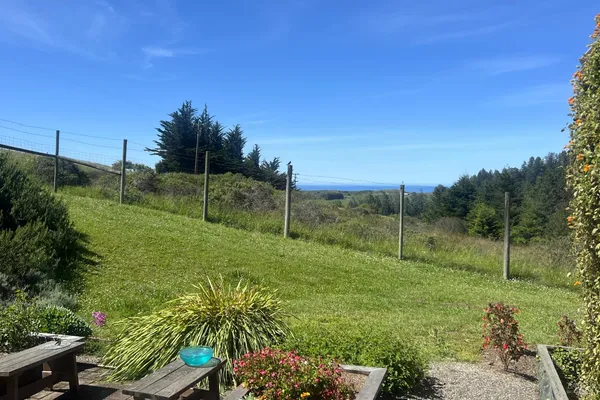 $1,795,000 | 2045 Muniz Ranch Road, Jenner, CA 95450