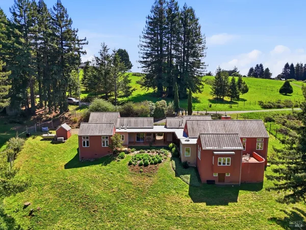 $1,795,000 | 2045 Muniz Ranch Road, Jenner, CA 95450