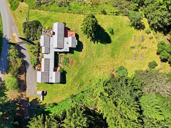 $1,795,000 | 2045 Muniz Ranch Road, Jenner, CA 95450