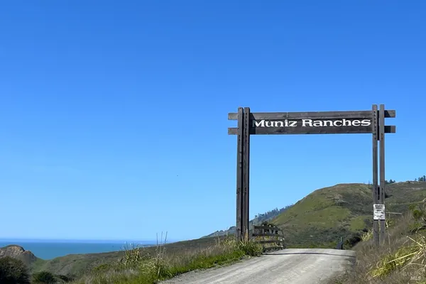 $1,795,000 | 2045 Muniz Ranch Road, Jenner, CA 95450
