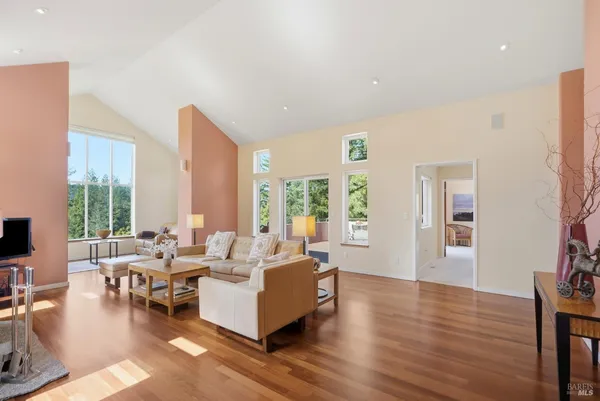 $1,795,000 | 2045 Muniz Ranch Road, Jenner, CA 95450