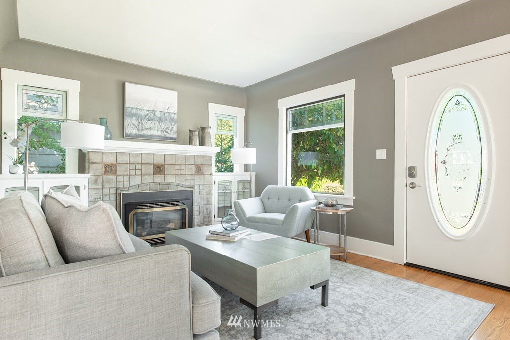 509 North 76th Street Seattle, WA 98103 - Photo 3 of 31 Gallery Image 3