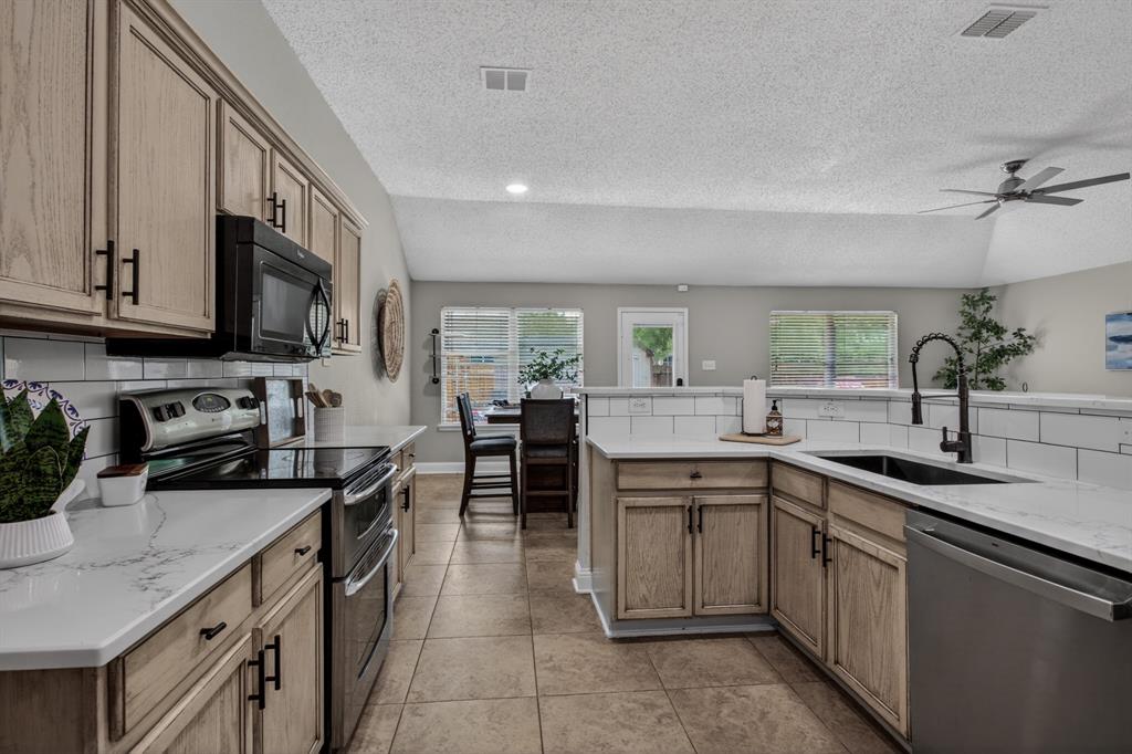 2864 Deer Ridge Drive Rockwall, TX 75032 - Photo 15 of 39