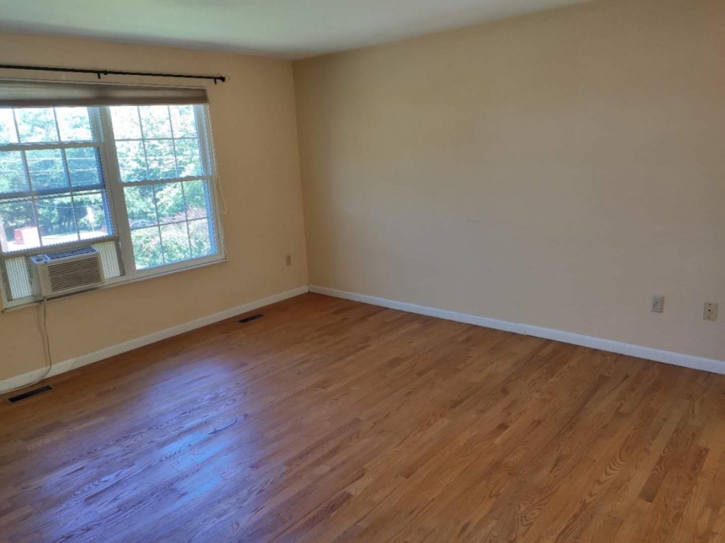 3216 Burris Road Vestal, NY 13850 - Photo 3 of 16 Gallery Image 3