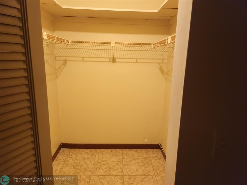 5830 Northwest 64th Avenue, Unit 209 Fort Lauderdale, FL 33319 - Photo 4 of 9